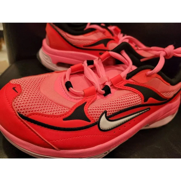 WOMENS NIKE AIR MAX BLISS SIZE 7.5 BRAND NEW IN BOX - NEVER WORN - Picture 4 of 12